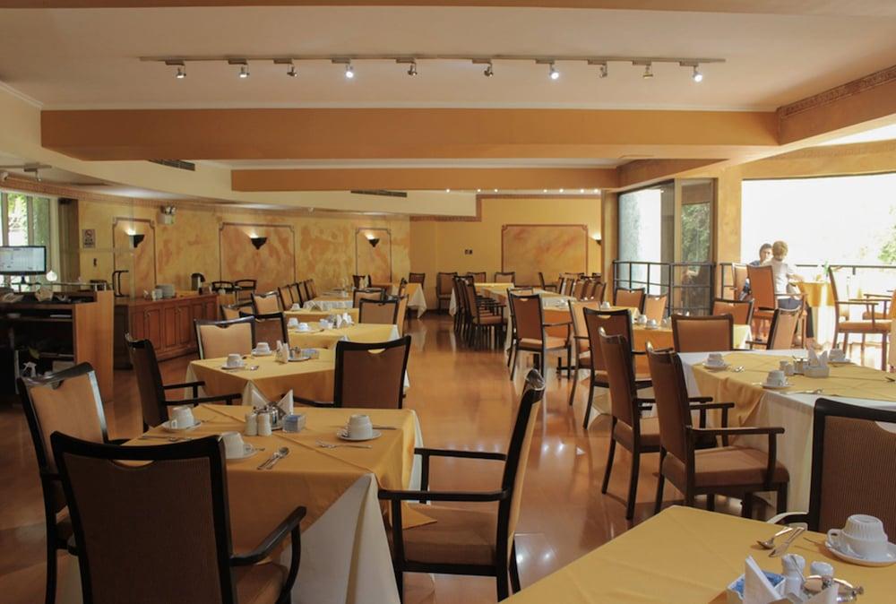 Hotel Leonardo da Vinci Santiago Luaran gambar