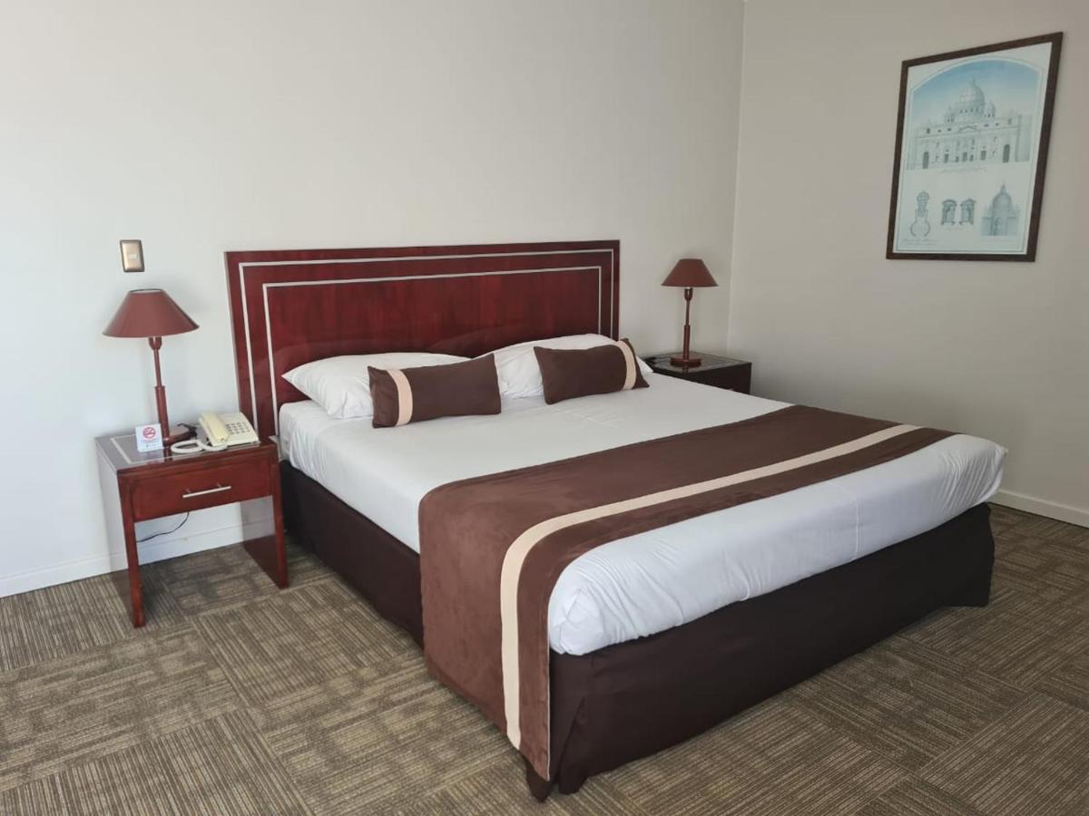 Hotel Leonardo da Vinci Santiago Luaran gambar